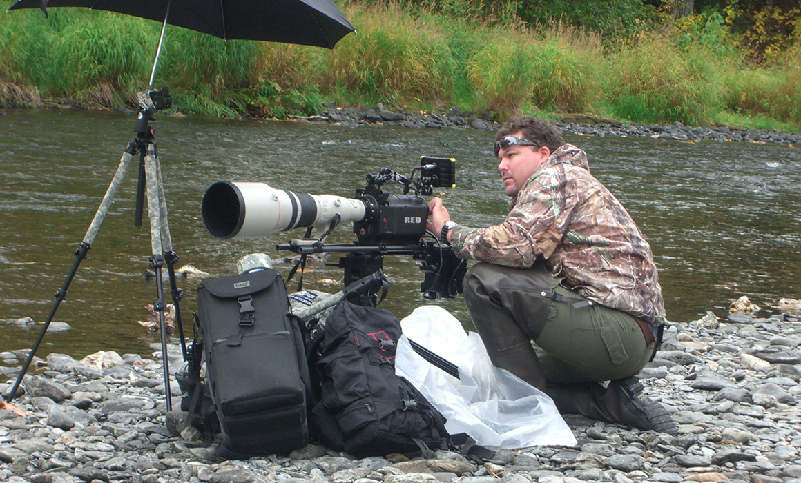 Filming Grizzlies on the Russian River, Alaska